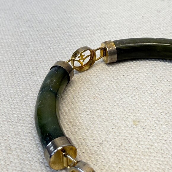 Nephrite Jade Circular Panel Bracelet Vintage Gold-Tone Chinese Symbols - Picture 10 of 10